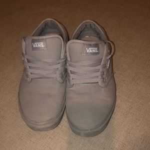 Men’s grey vans